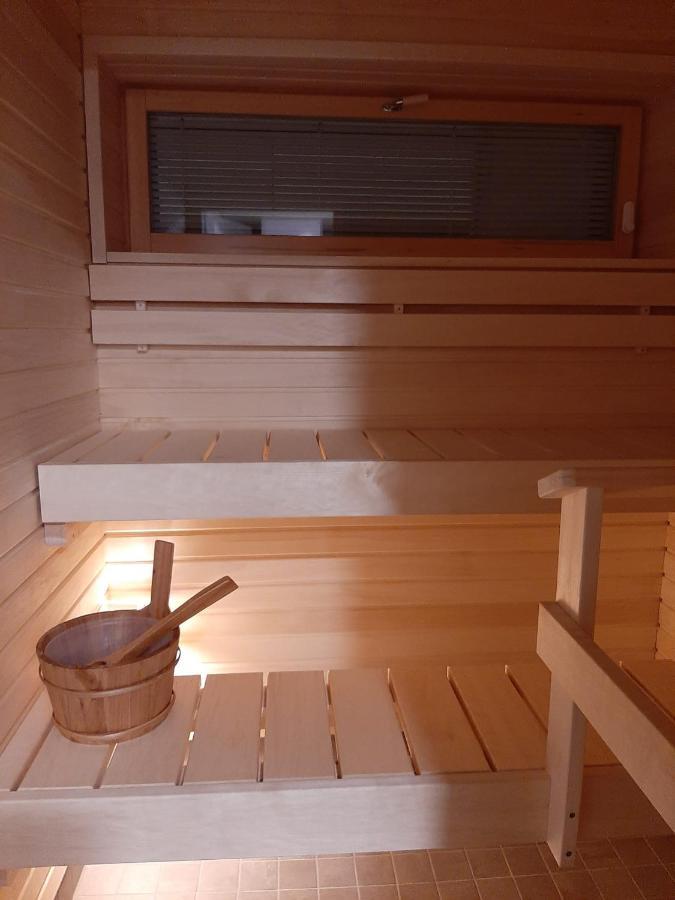 Premium Kaksio Rauman Keskustassa, Parveke Ja Sauna Buitenkant foto